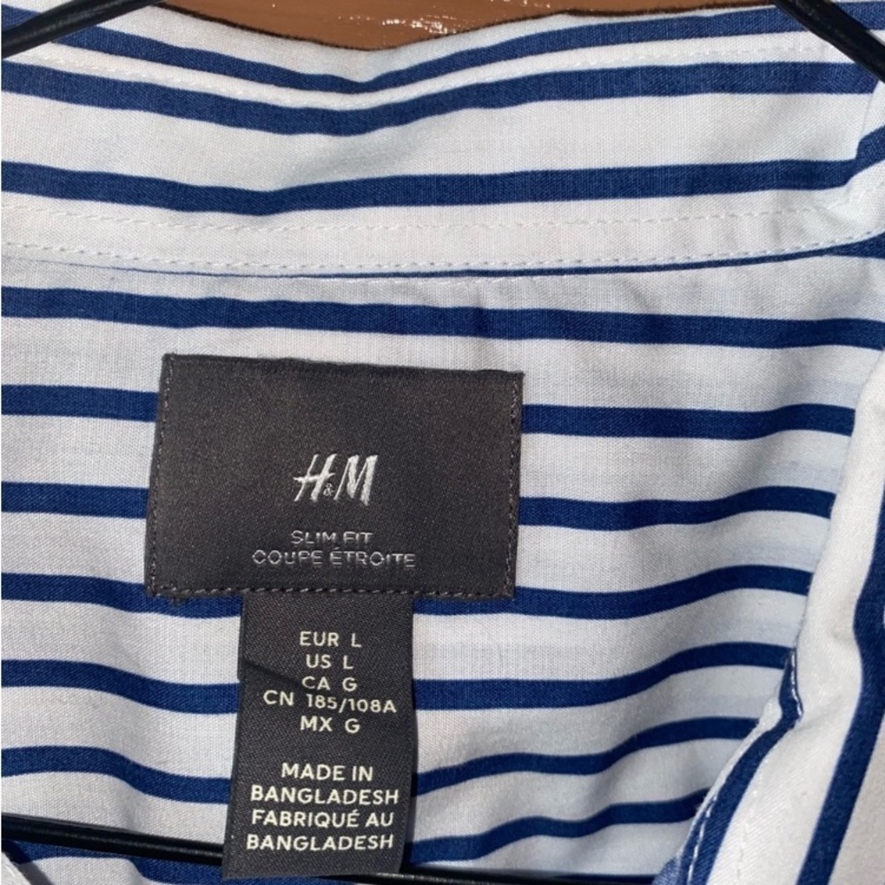 H&M Short Sleeve Shirt - EUC - Mens Large - Picture 3 of 3
